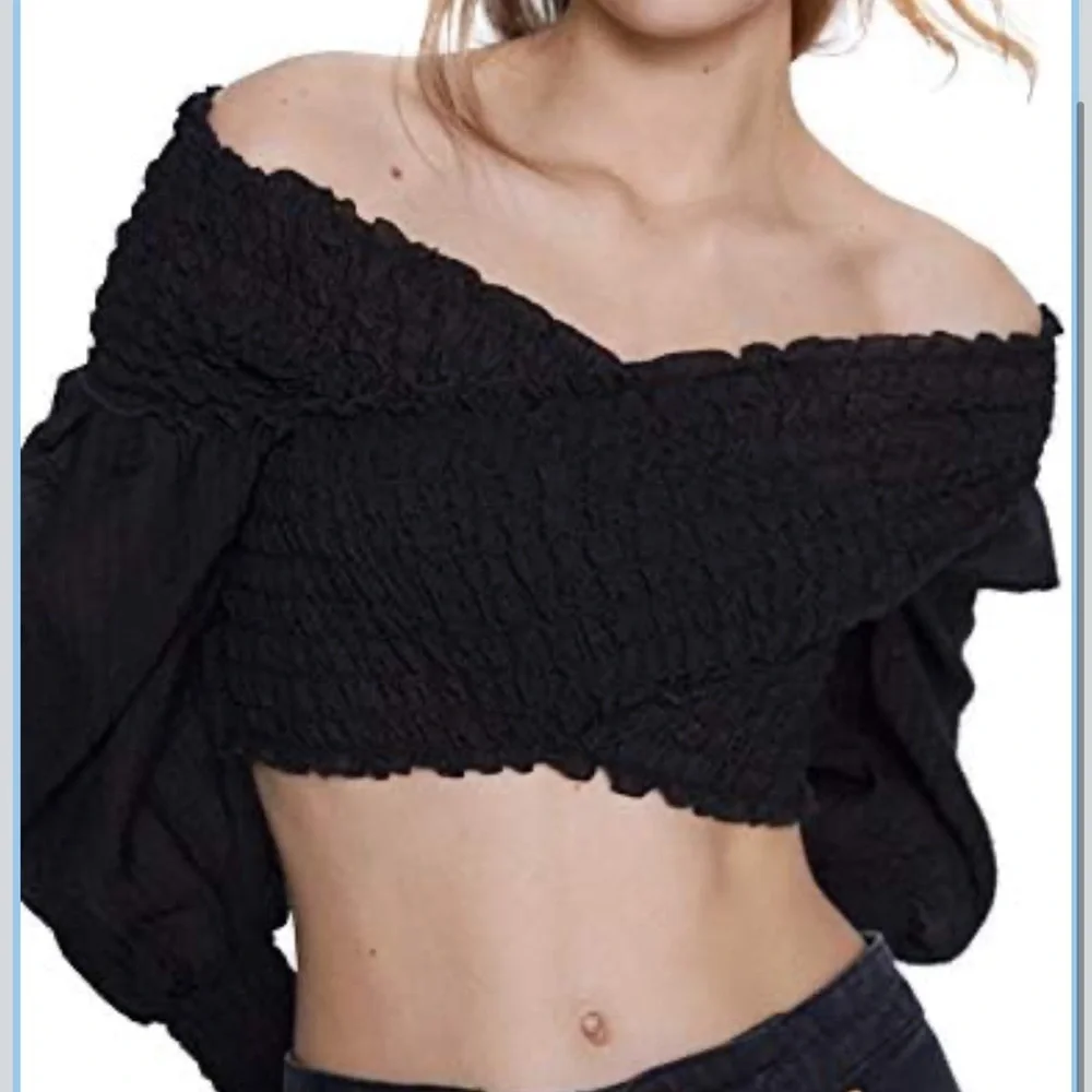 ZARA Black Smocked Cropped Long Sleeve Ruffle Blouse Size S